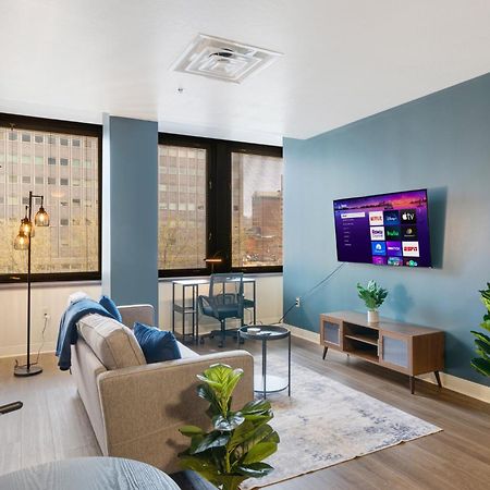 Vibrant Luxury Prime Location 24-7 Onsite Parking Gym Lounge Apartment Питсбърг Екстериор снимка